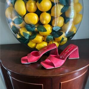 London Ray Red Heels